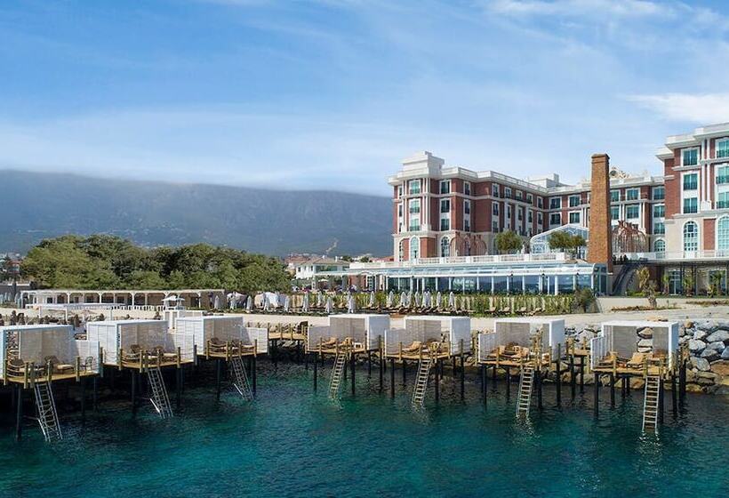 Kaya Palazzo Resort & Casino