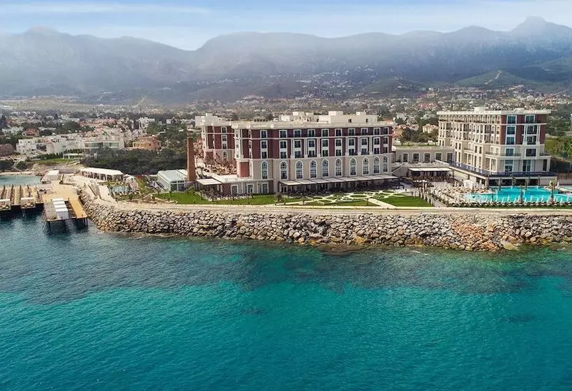 Kaya Palazzo Resort & Casino