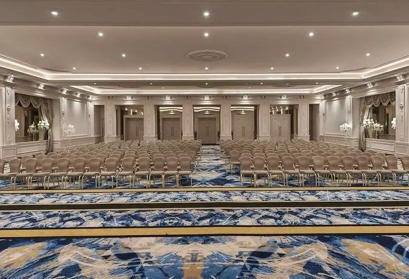 Kaya Palazzo Resort & Casino