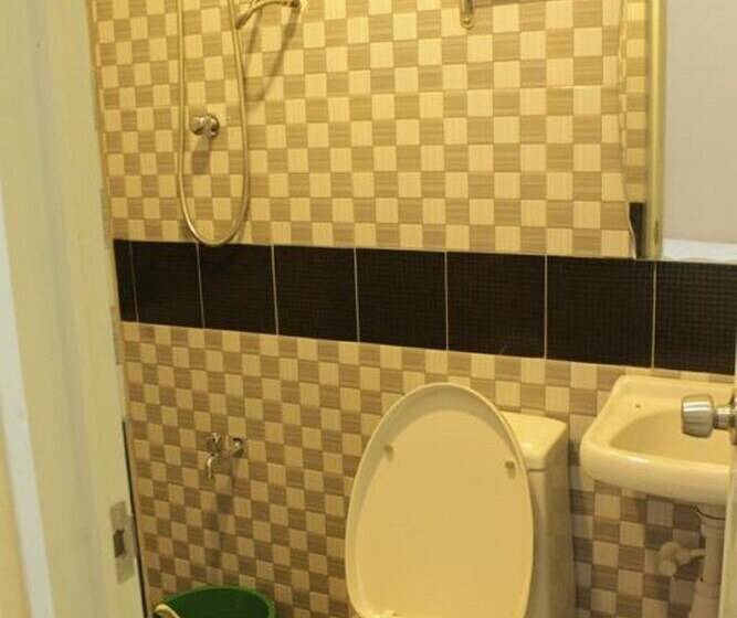 פנסיון Francesca's Inn