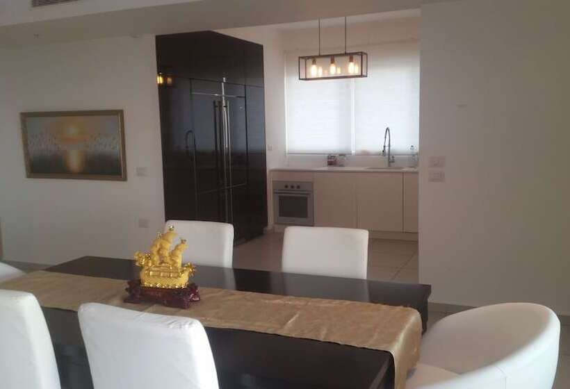 Prince Palace Netanya South Beach