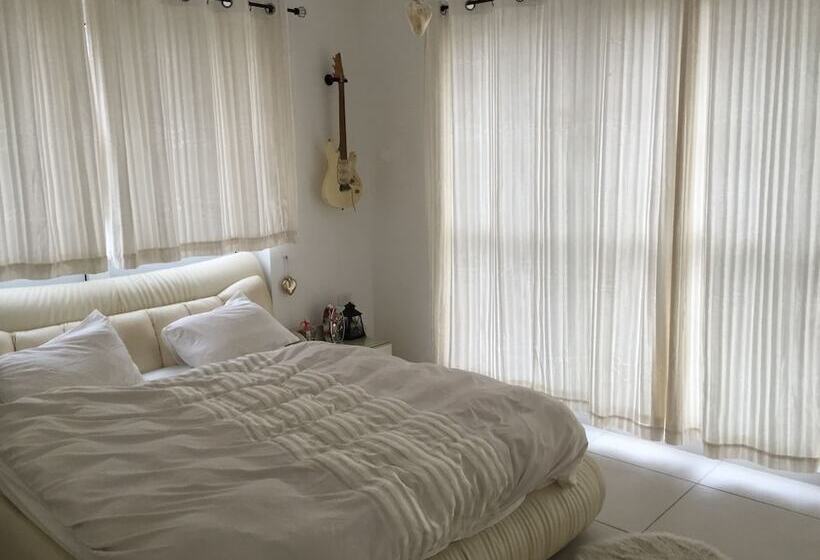 Prince Palace Netanya South Beach