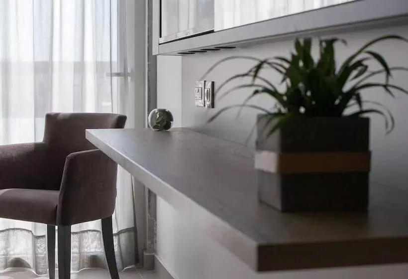 Azur Hotel By St Hotels