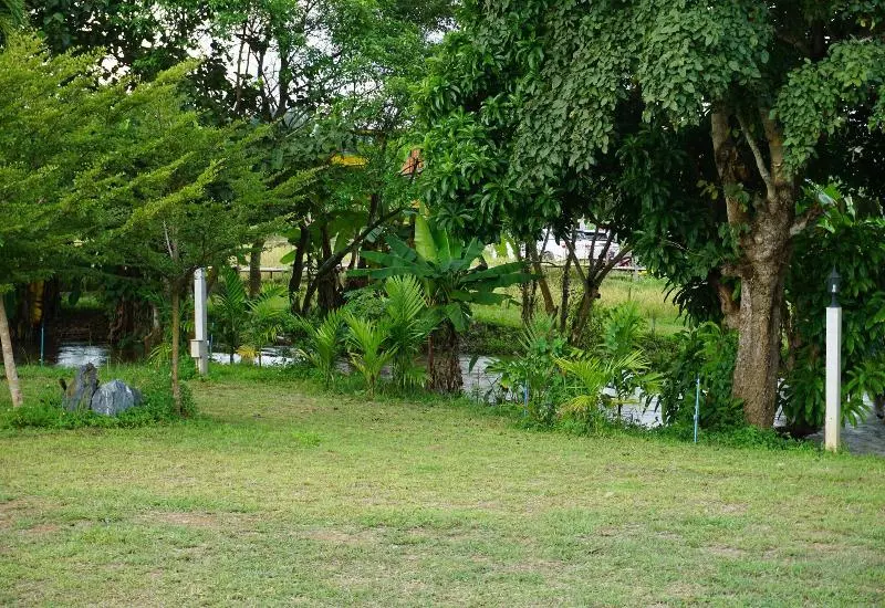 هتل Ban Suan Tawan Chiang Dao