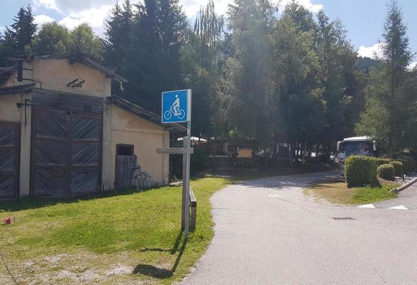 Отель Casa Alpina Dobbiaco