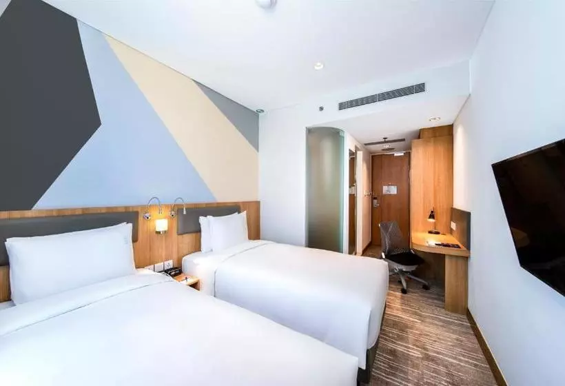 ホテル Holiday Inn Express Jakarta Matraman, An Ihg
