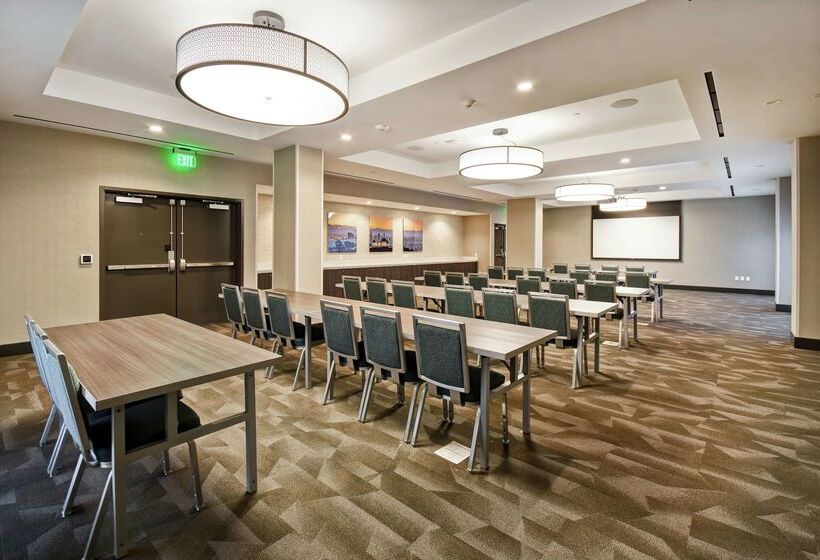 Отель Home2 Suites By Hilton Los Angeles Montebello