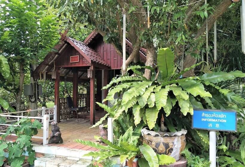 호텔 Phetsangsom Resort