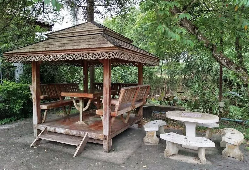 ホテル Phetsangsom Resort