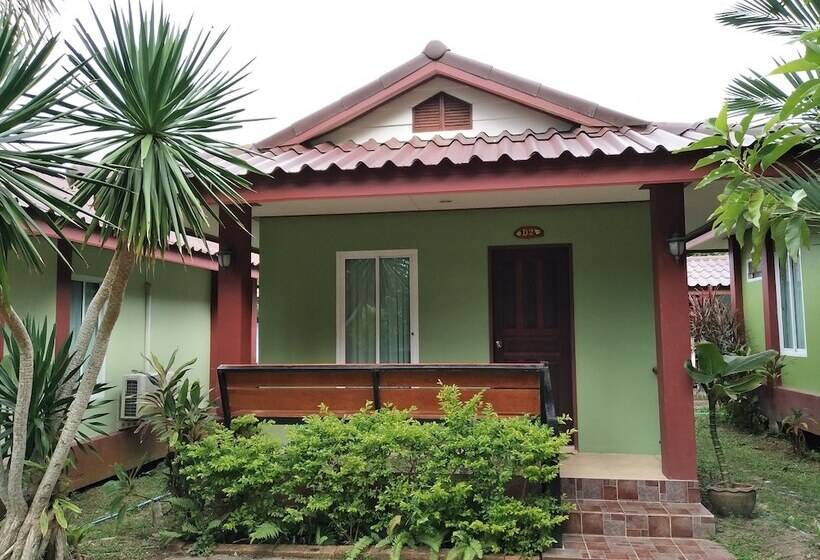 호텔 Phetsangsom Resort