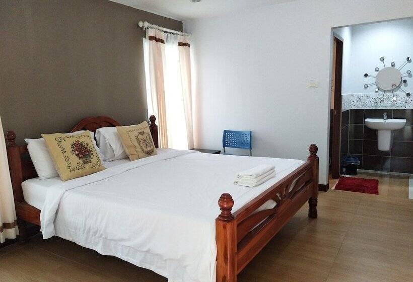 호텔 Phetsangsom Resort