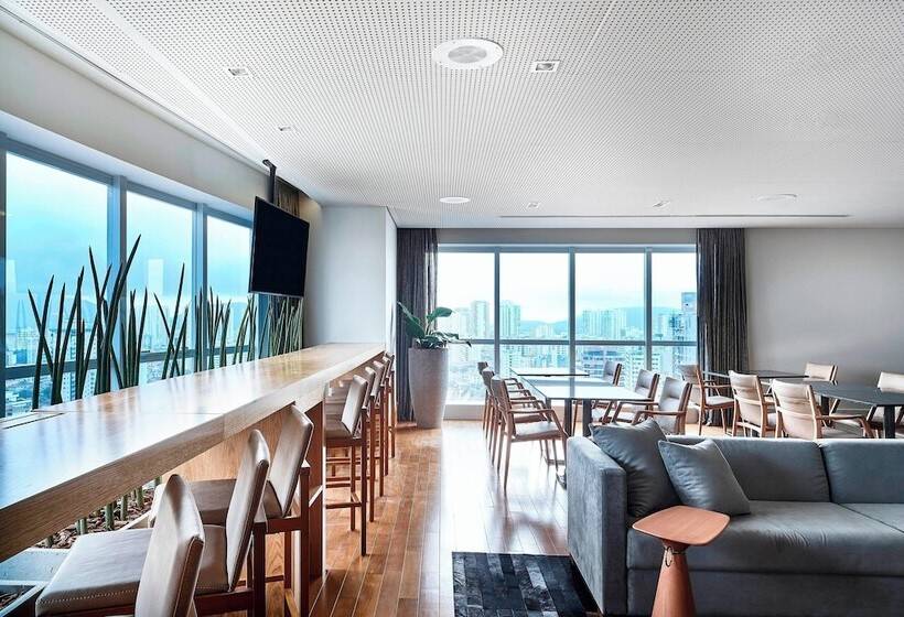 ホテル Sheraton Santos