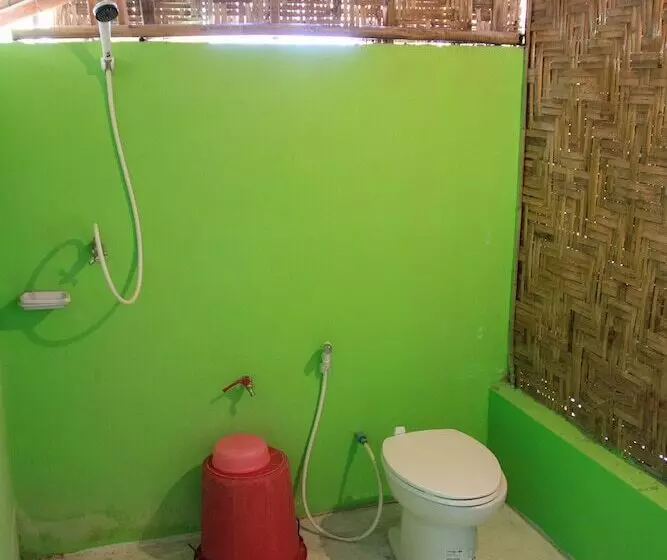 هتل Varin Village