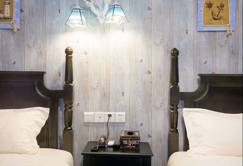 Kaite Weisi Hotel Phoenix Airport Branch