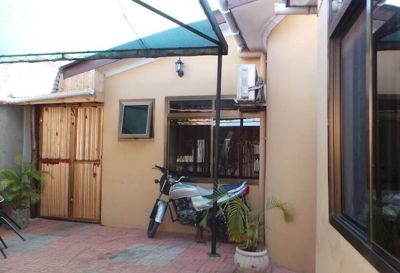 استراحتگاه Bush Route