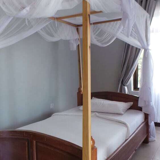 استراحتگاه Bush Route