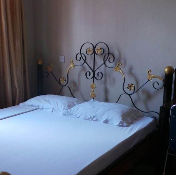 استراحتگاه Bush Route