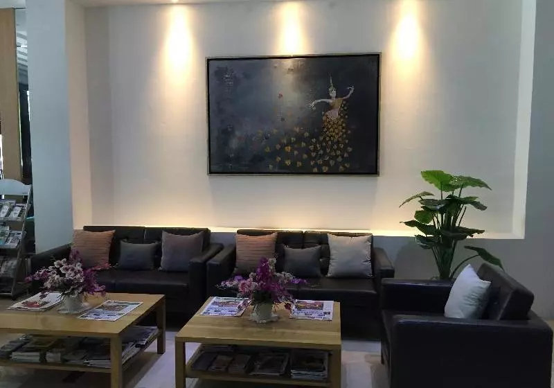 Season Residence