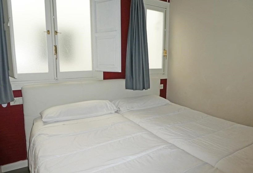 Apartamentos Valentina Deluxe 3000