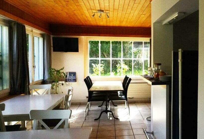 צימר Adventure Guesthouse Interlaken