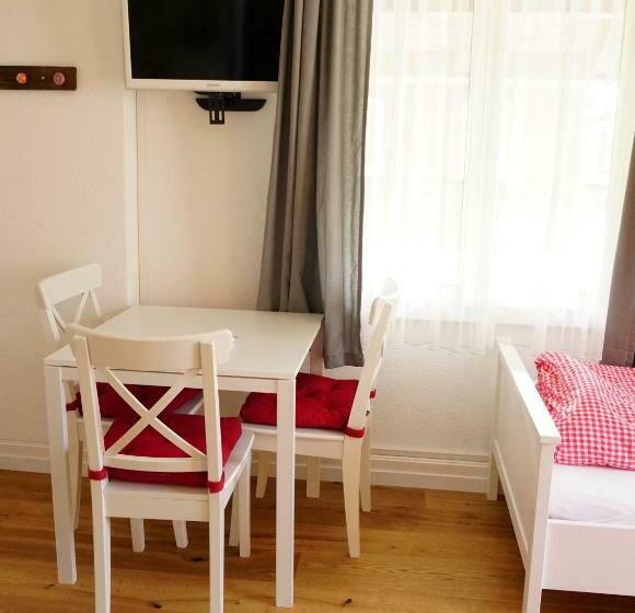 צימר Adventure Guesthouse Interlaken