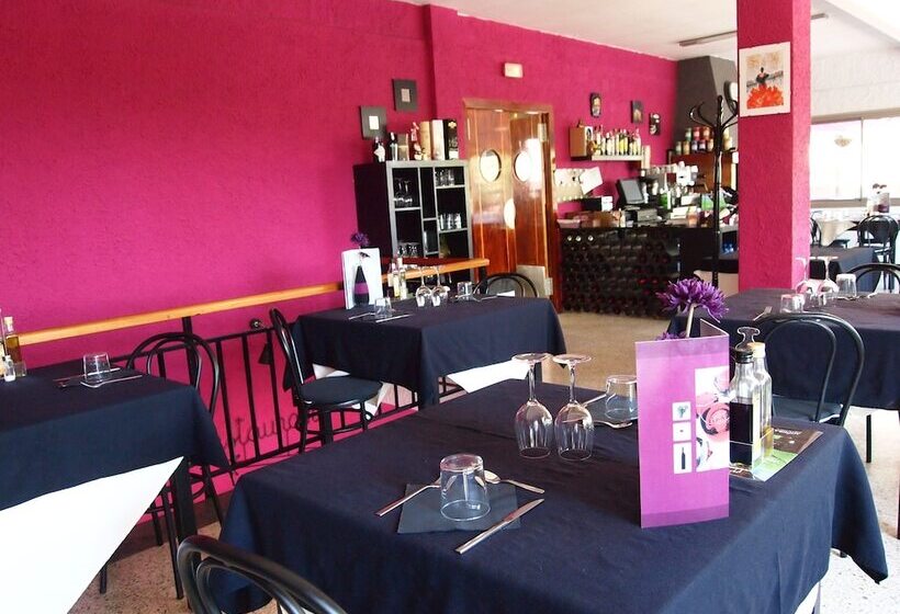 Hotel Camping Roca Grossa