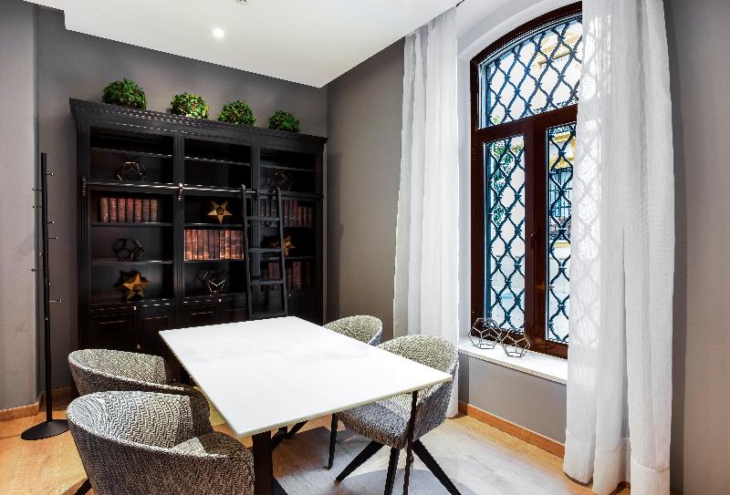 هتل Eurostars Azahar