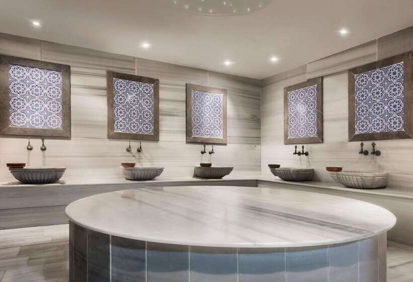 Hotelli Hawthorn Suites By Wyndham Cerkezkoy