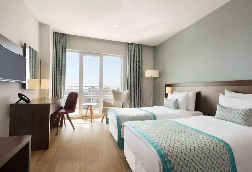 ホテル Hawthorn Suites By Wyndham Cerkezkoy