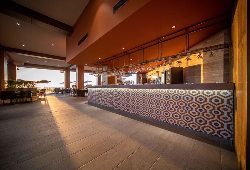 فندق Hvd Reina Del Mar  Premium Spa Service & Free Parking