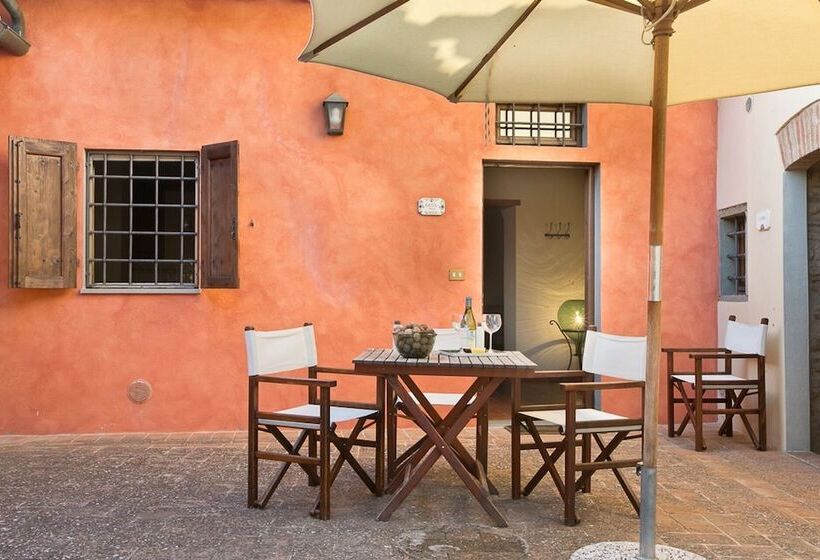 Отель I Greppi Di Silli