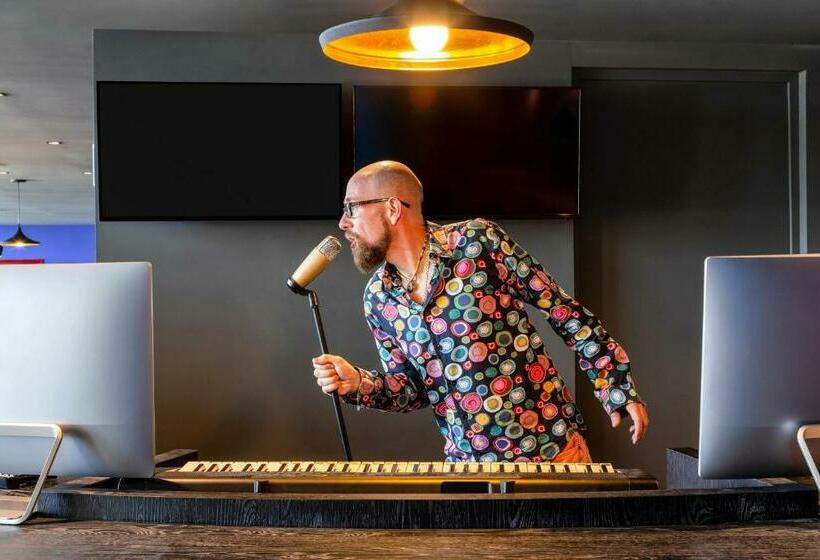 ホテル Ibis Styles Merida Galerias