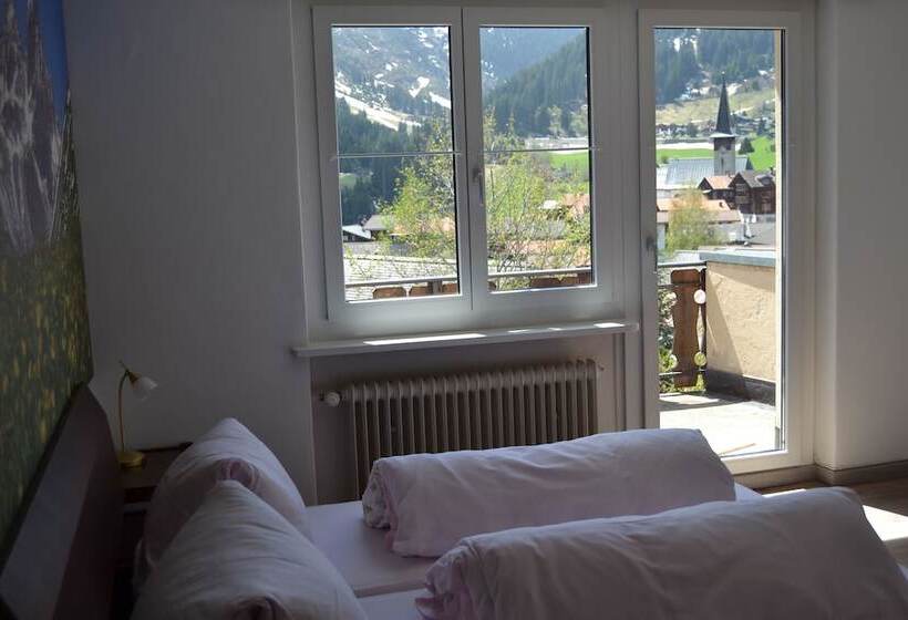فندق Mountain Lodge Sedrun
