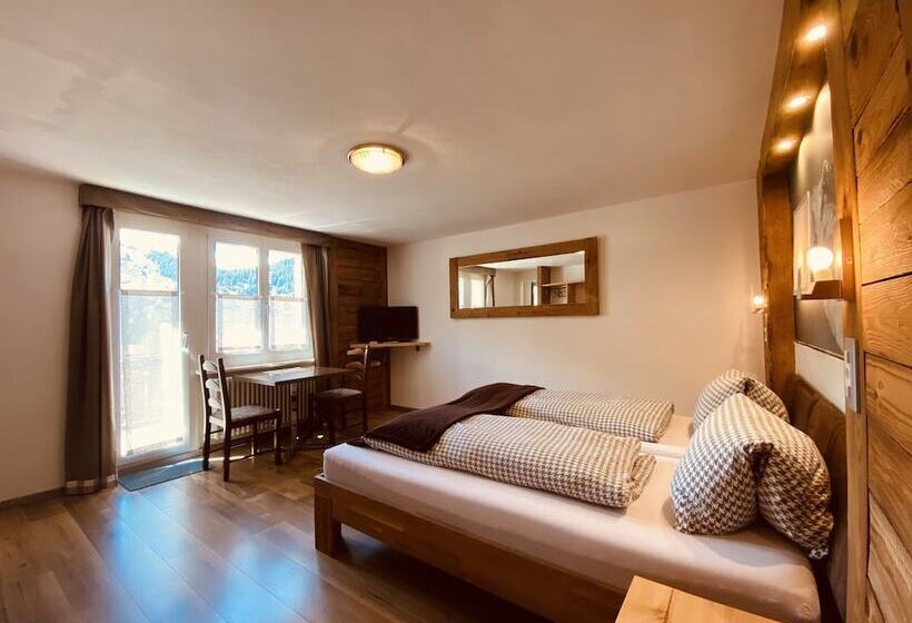 فندق Mountain Lodge Sedrun