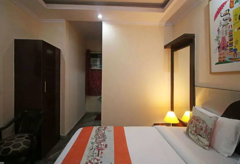 OYO 18997 Hotel Km International