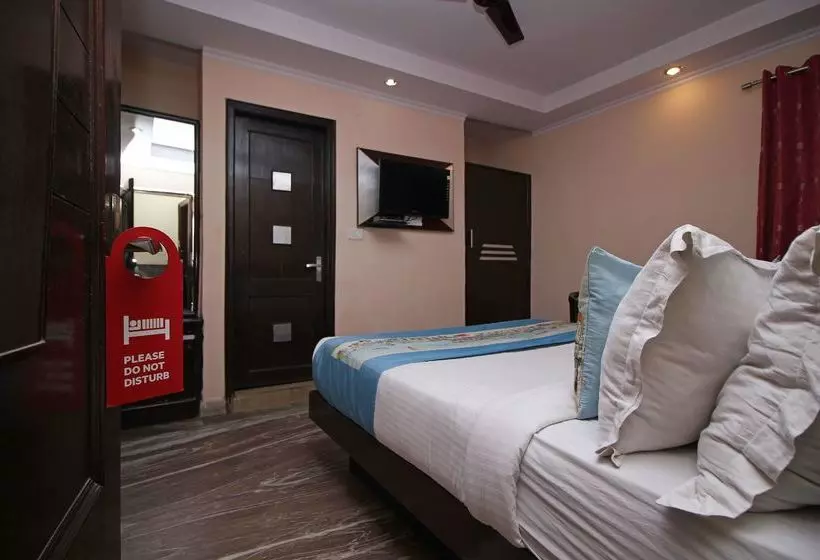 OYO 18997 Hotel Km International