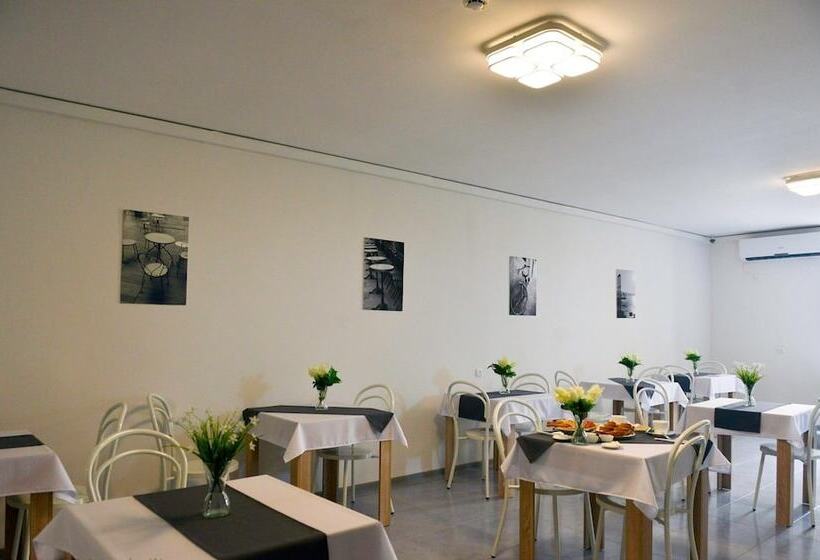 هتل Premium Residences By Novo