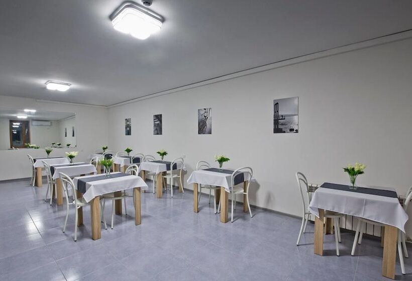 هتل Premium Residences By Novo