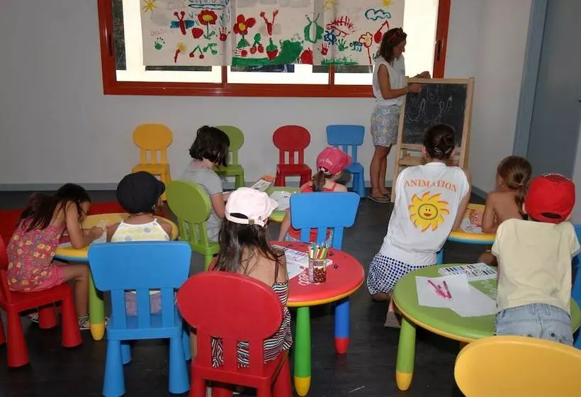 ホテル Residence Odalys Les Oceanides