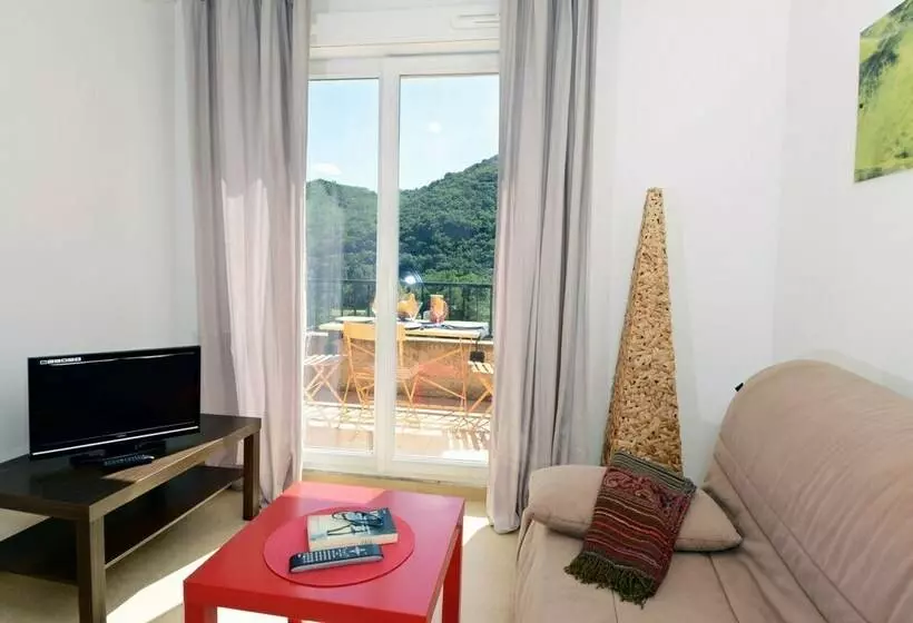 ホテル Résidence Odalys Les Bains D Avène