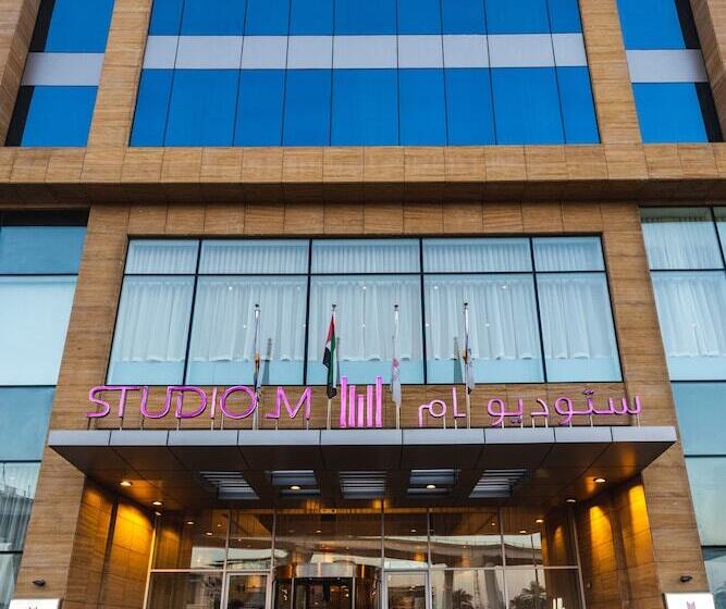 Studio M Arabian Plaza Hotel & Hotel Apartments