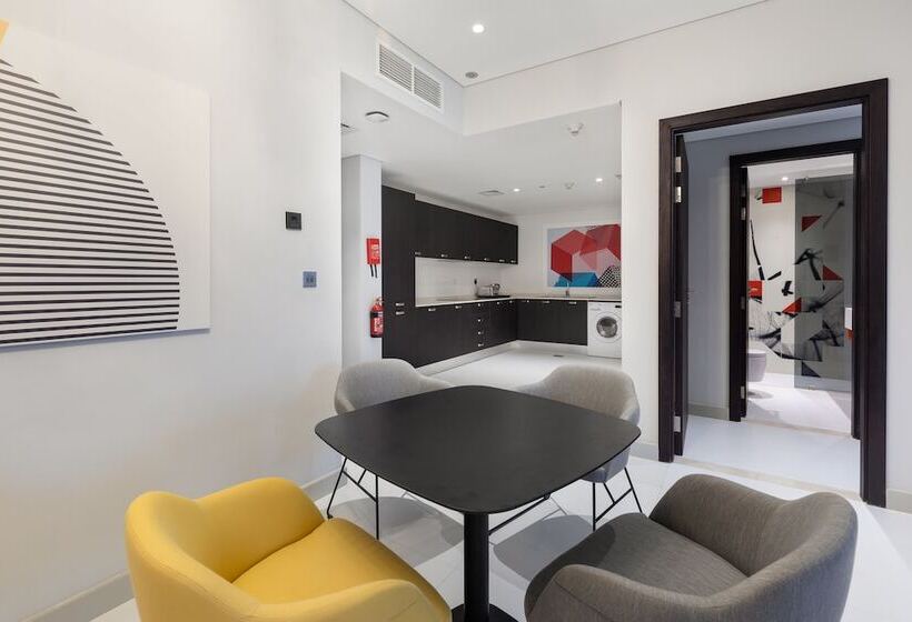 Studio M Arabian Plaza Hotel & Hotel Apartments