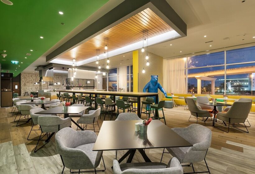 Studio M Arabian Plaza Hotel & Hotel Apartments