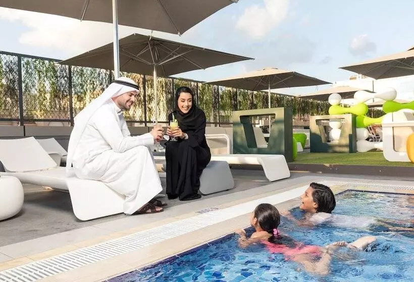 Studio M Arabian Plaza Hotel & Hotel Apartments