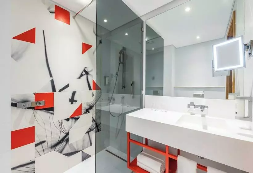 Studio M Arabian Plaza Hotel & Hotel Apartments