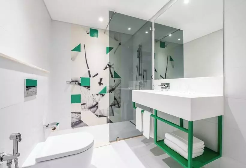 Studio M Arabian Plaza Hotel & Hotel Apartments