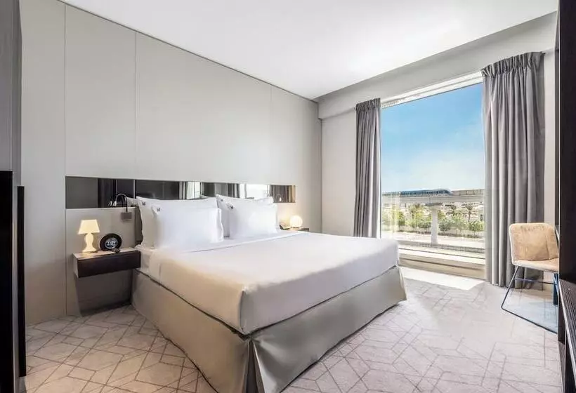 Studio M Arabian Plaza Hotel & Hotel Apartments