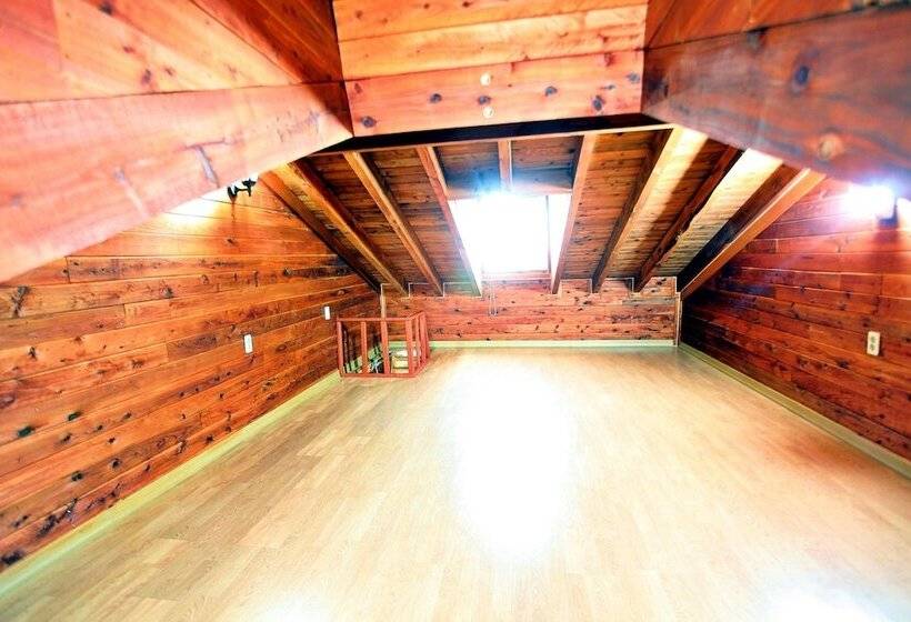 هتل Windmill & Sea Pension