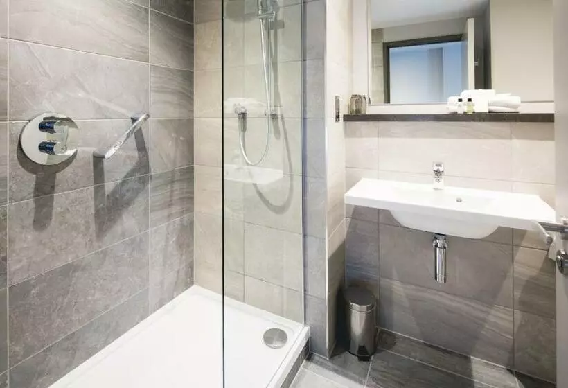 Maldron Hotel Newcastle