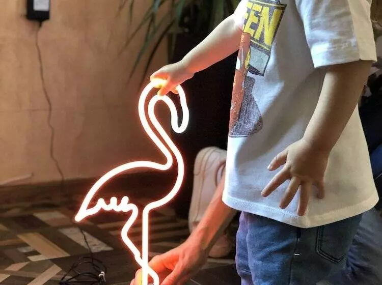 پانسیون Flamingo Plovdiv